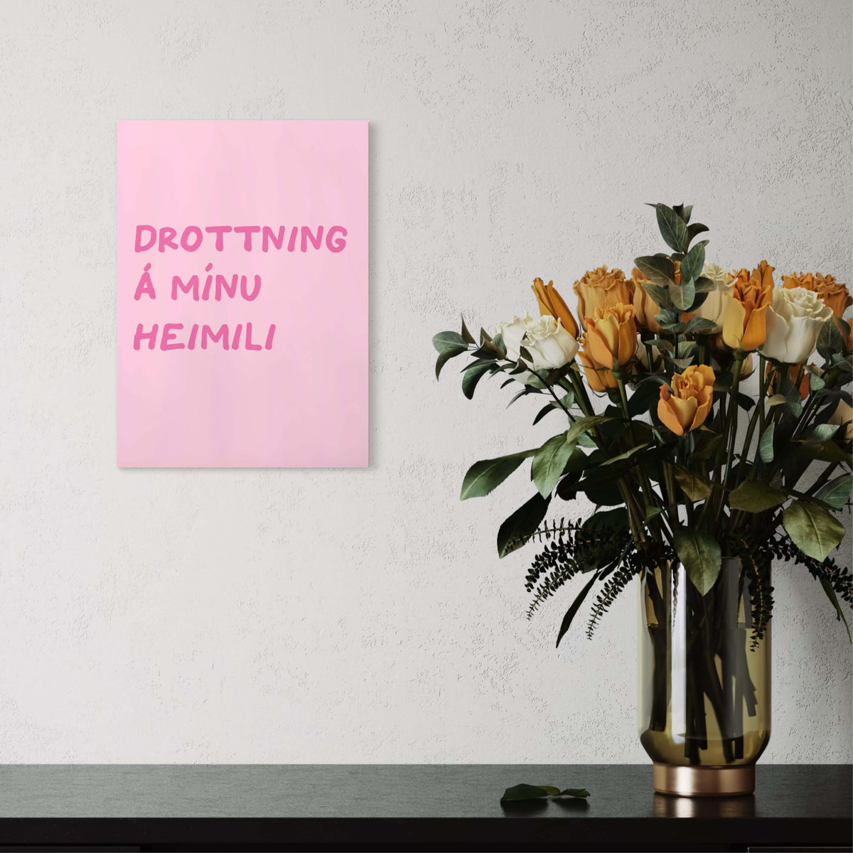 Drottning á mínu heimili - Sura