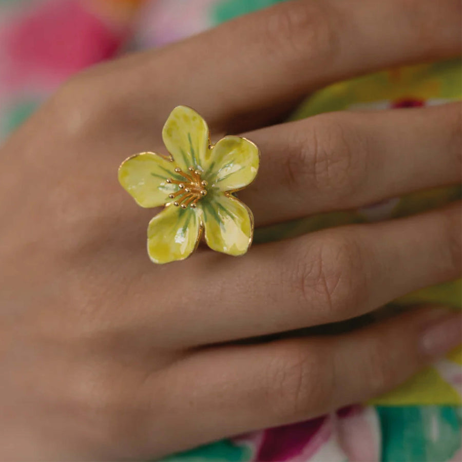 Yellow flower  - Nach Bijoux