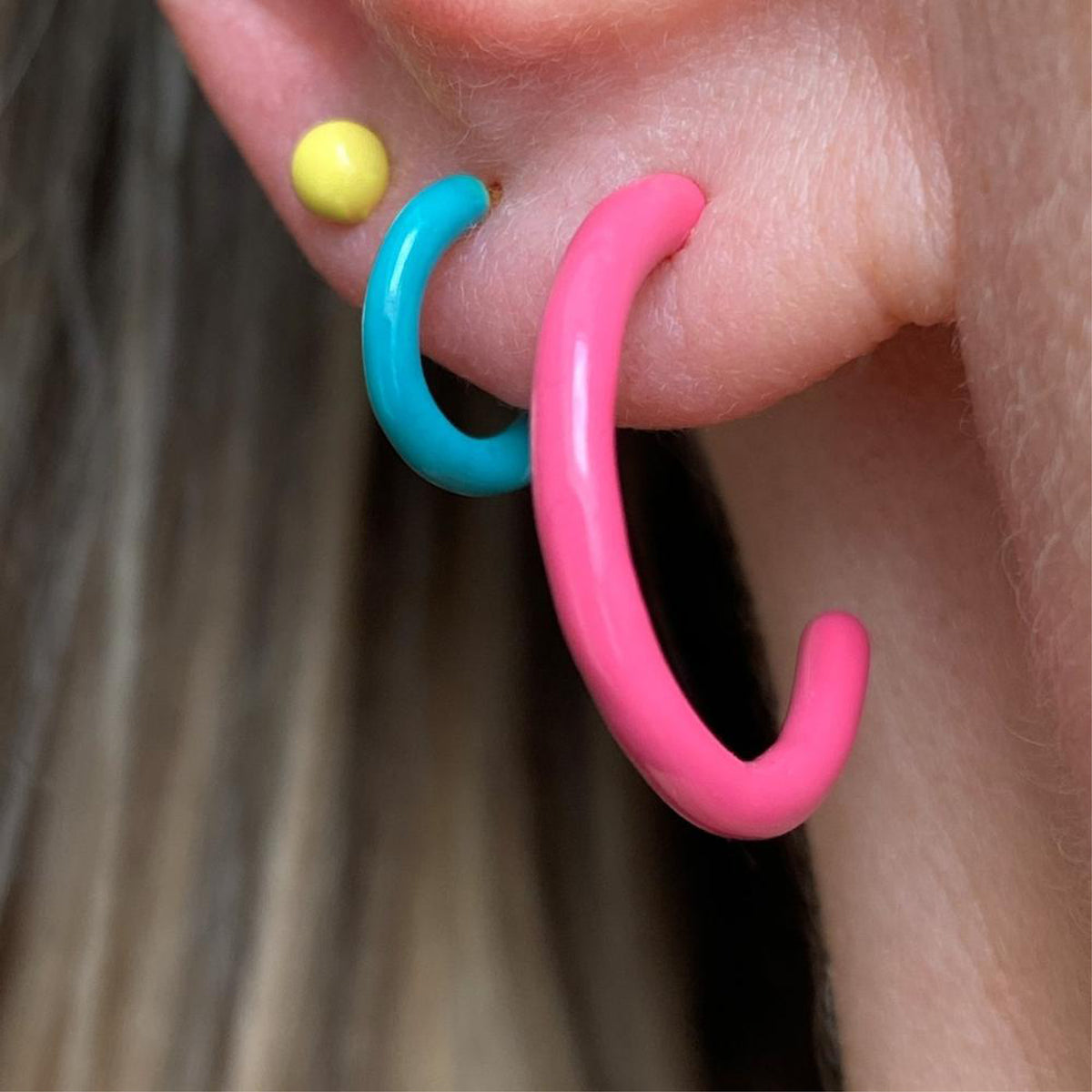 Color Hoop Medium - Pink